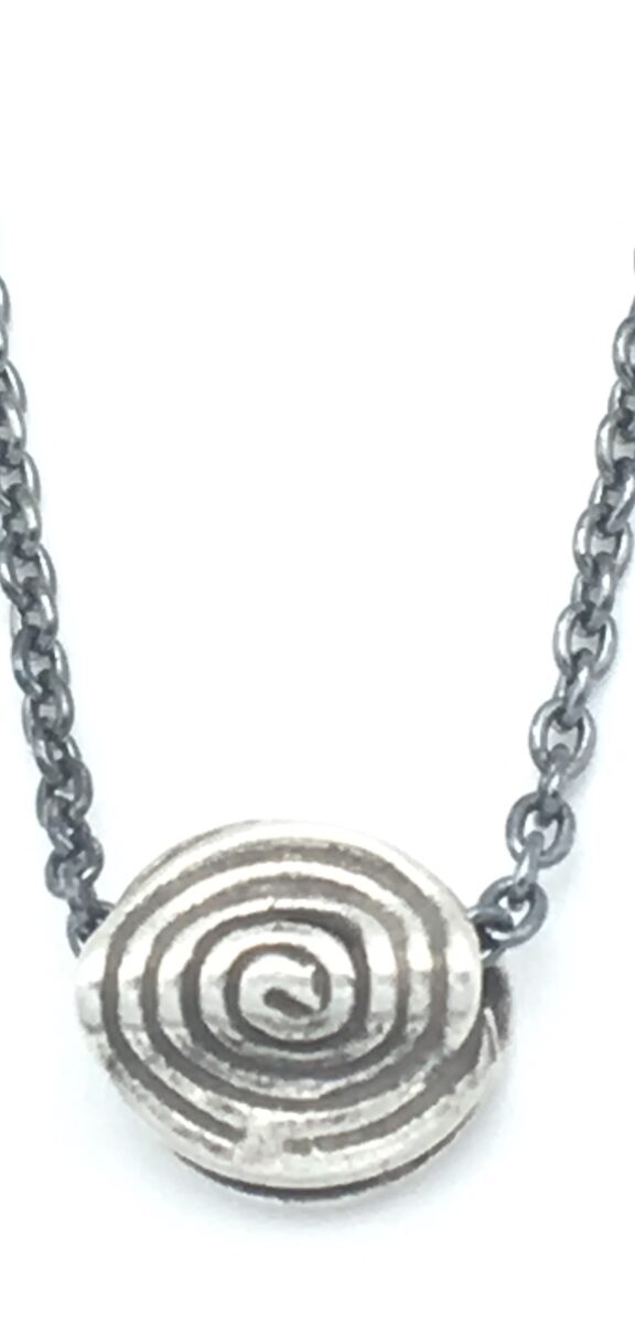 spiral-solitaire-necklace