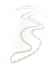 Long-silver-chain-oval